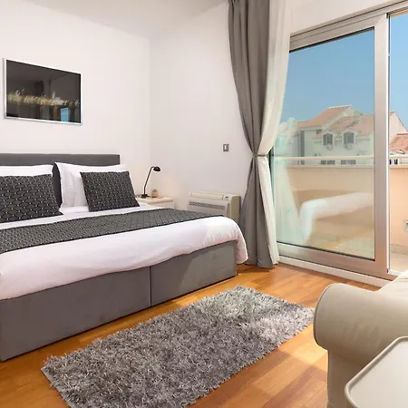 Sun Penthouse Apartment